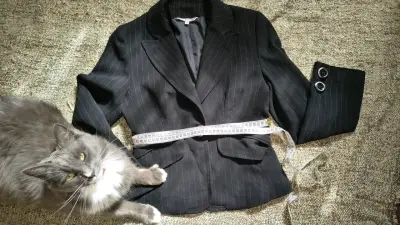 Blazer negro de mujer con rayas finas - miniatura 1