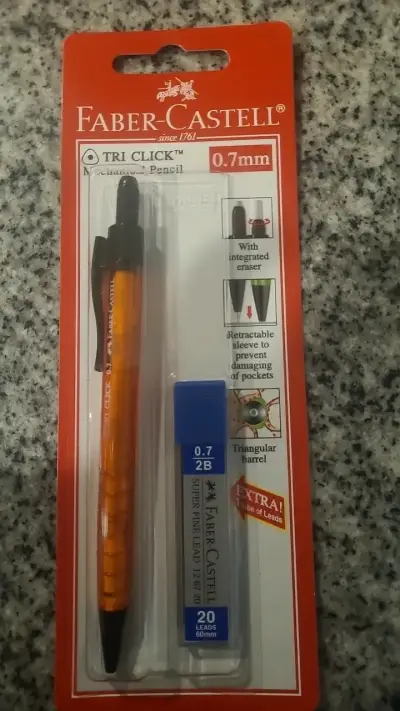 Portaminas Faber-Castell Tri Click 0.7mm con minas extra - miniatura 1