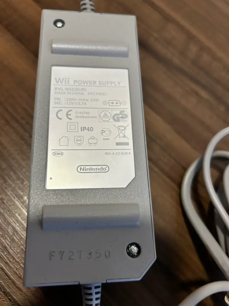 Fuente de Poder para Nintendo Wii Original - 2