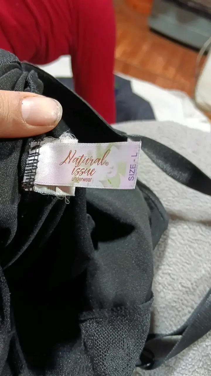 Body negro de encaje Natural Issue talla L - 2