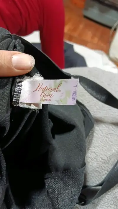 Body negro de encaje Natural Issue talla L - miniatura 2