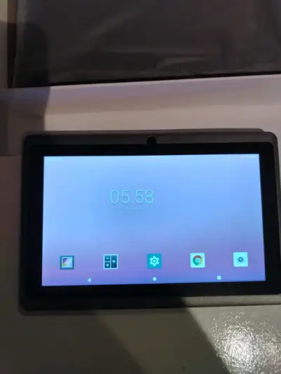 Tablet Android 7 pulgadas Crelander K107 - miniatura 2
