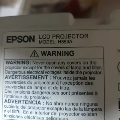 Proyector Epson con HDMI y 3LCD - miniatura 4