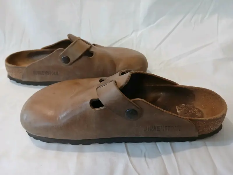 Zuecos Birkenstock modelo Boston de cuero marrón - 4