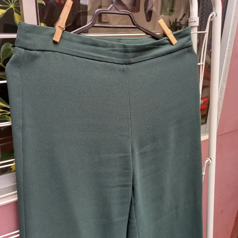 Pantalón verde River Island talla 38 - 2