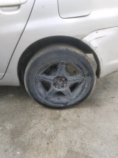 Vendo llantas 15×7 multiapernadura - miniatura 1