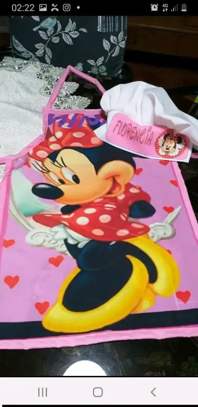 Delantal infantil con gorro de cocina personajes animados - miniatura 5