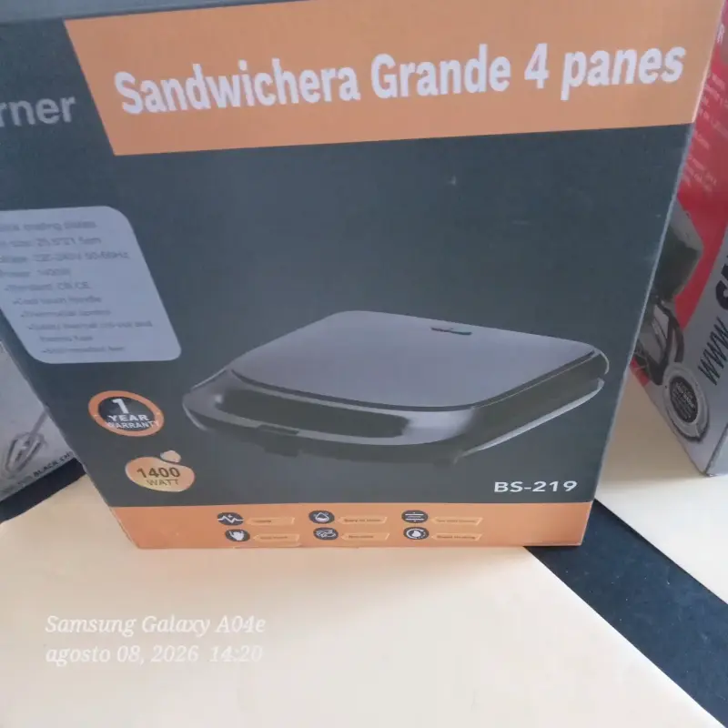Sandwichera Grande W-Warner 4 panes - 2