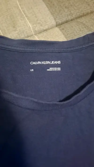 Polera Calvin Klein Jeans azul marino - miniatura 3