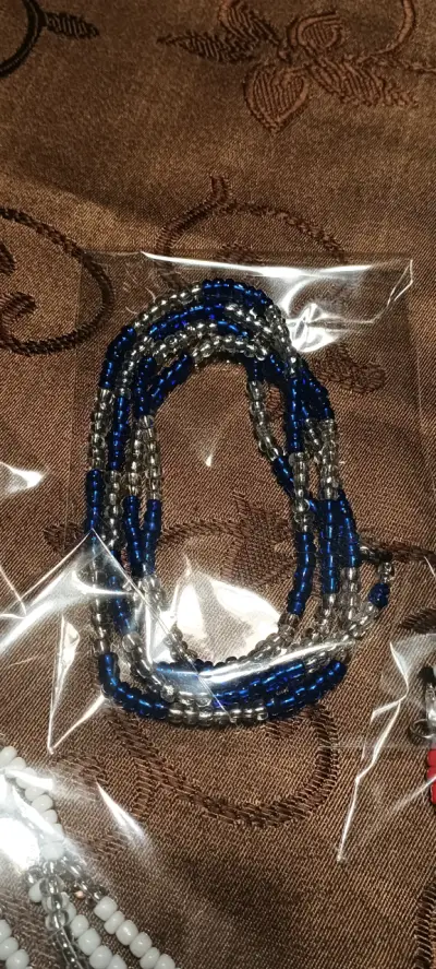 Collares de cuentas de colores variados - miniatura 5