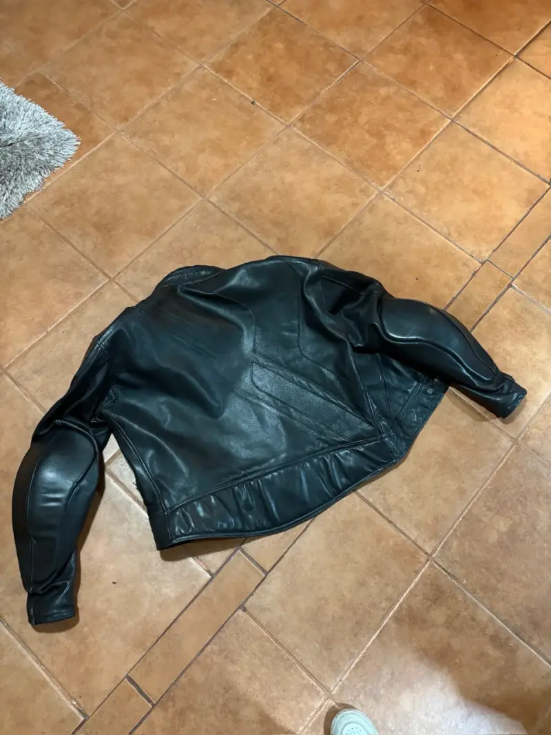 Chaqueta de cuero para motociclista talla M - 6