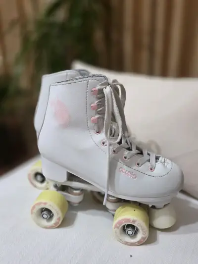 Patines de Cuatro Ruedas Blancos - miniatura 3