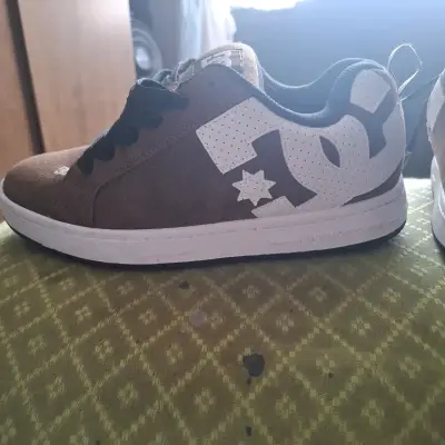 Zapatillas DC Shoes marrones para hombre - miniatura 3