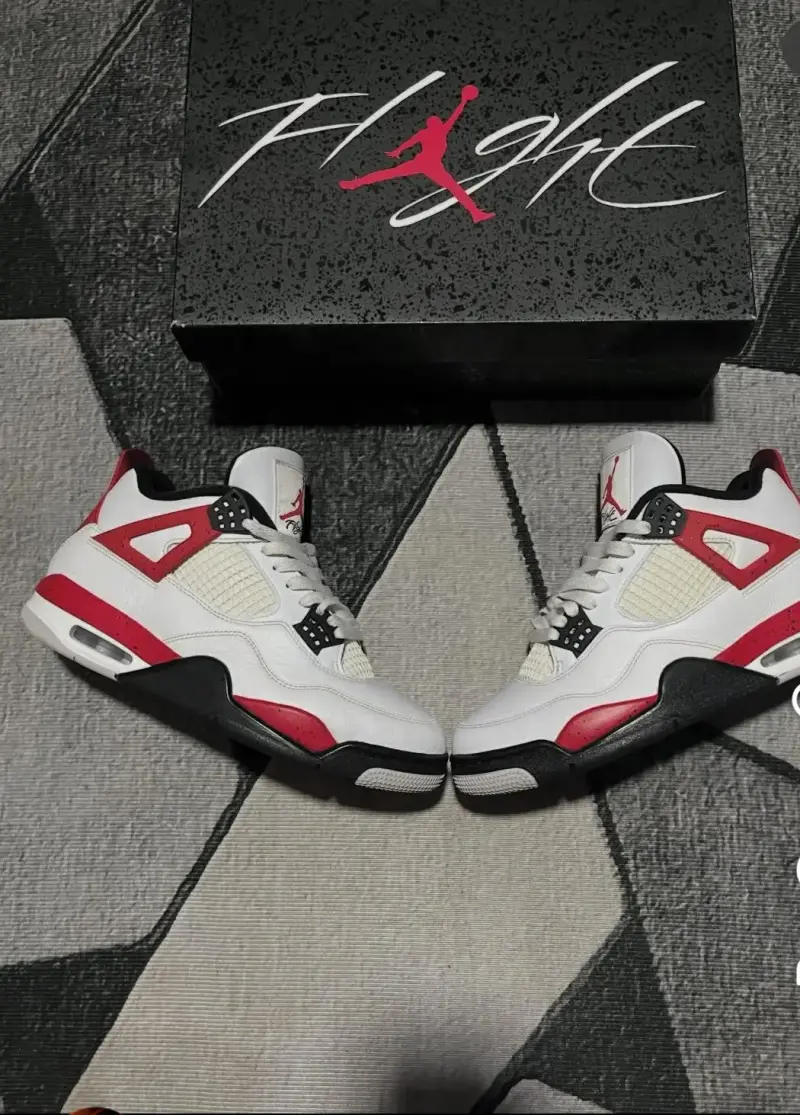 Zapatillas jordan retro 4 red cement talla 42