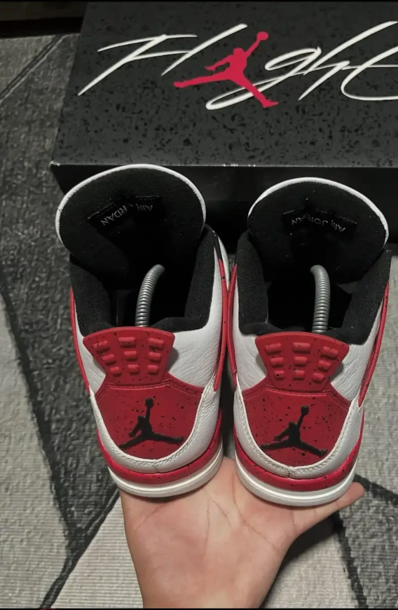 Zapatillas jordan retro 4 red cement talla 42 - 5