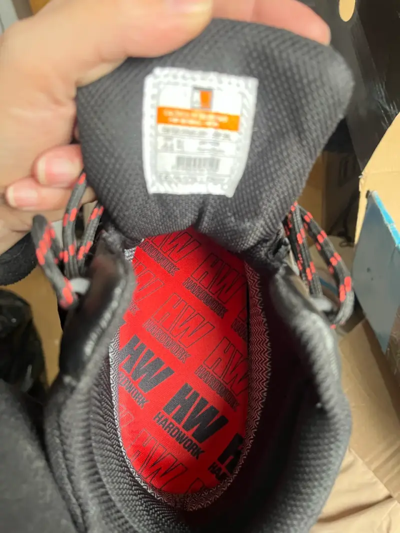 Zapatos de seguridad negras HW - 4