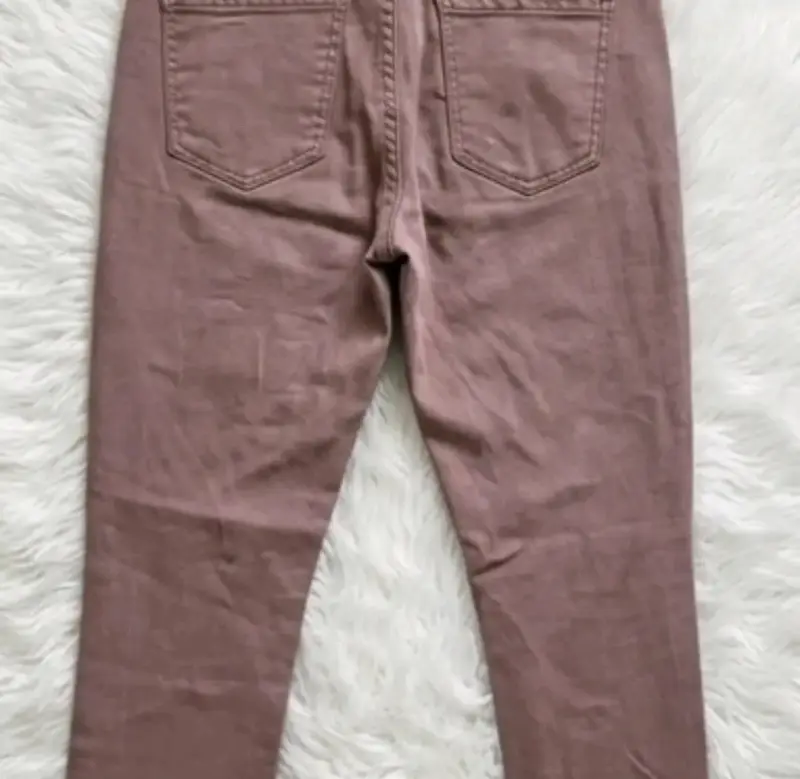 Jeans tiro alto desgastados color rosa - 2
