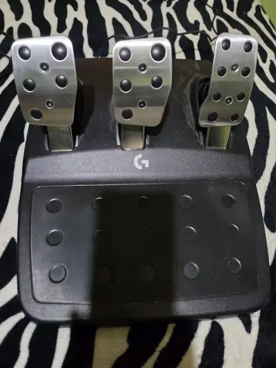 Volante Logitech g923 + palanca de cambios - miniatura 4
