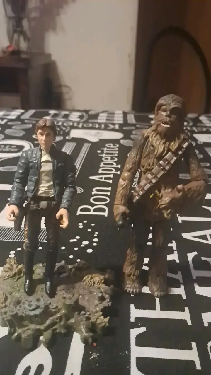 Figuras de acción Han Solo y Chewbacca - 1