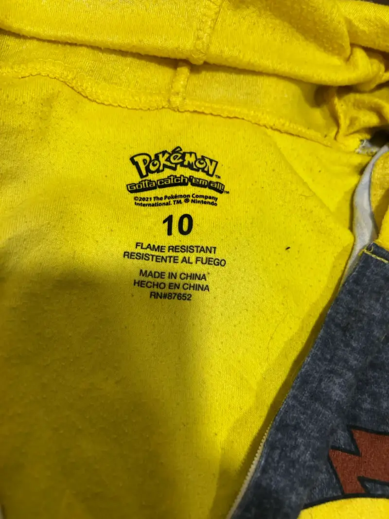 Pijama enterizo Pokémon Pikachu Talla 10 - 6