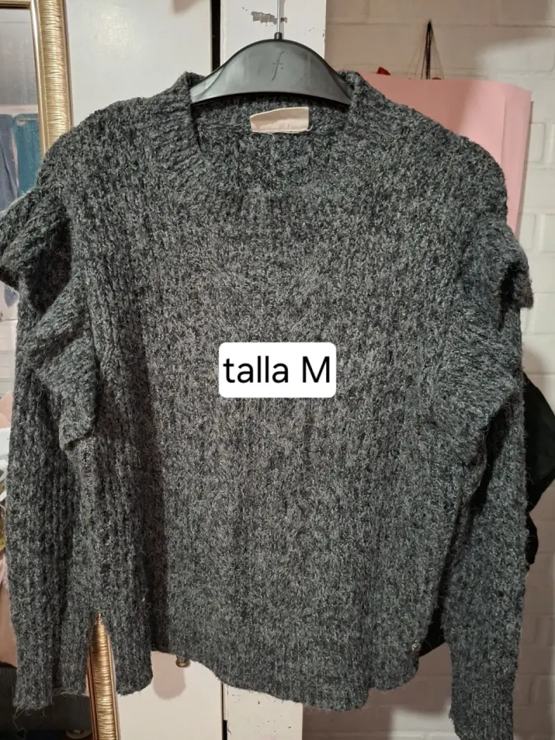 Suéter de lana gris talla M