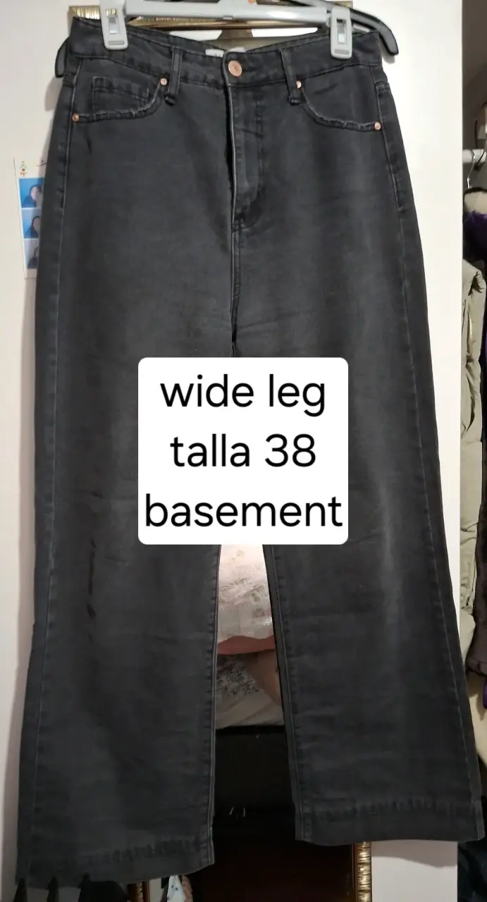 Jeans anchos negros talla 38 Basement