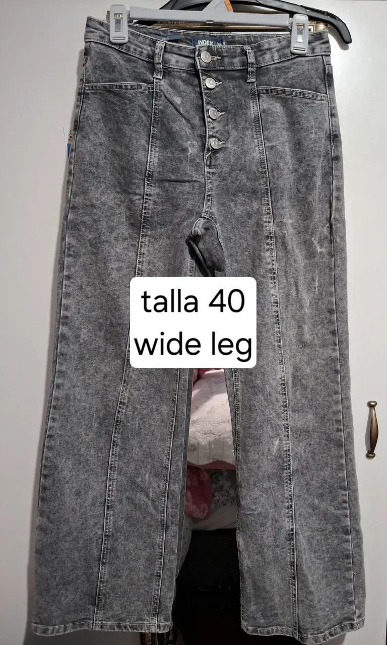 Jeans gris wide leg talla 40