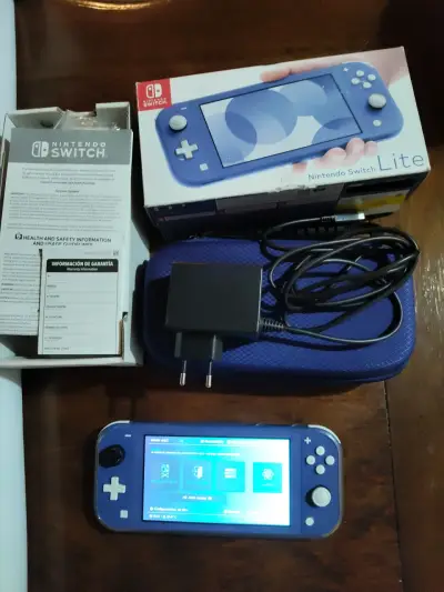 Nintendo Switch Lite con Magia - miniatura 1