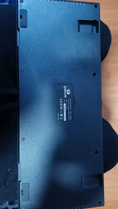 Redragon k588 rgb mecánico - miniatura 4