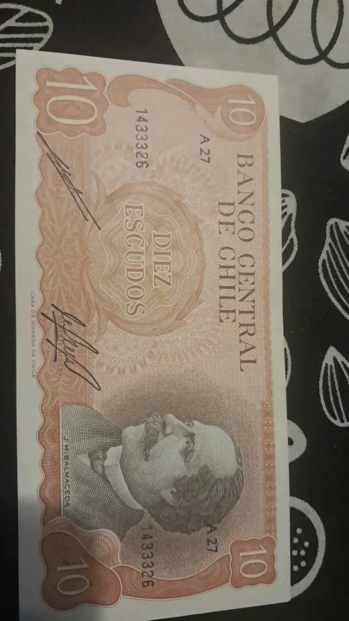Billete antiguo de 10 escudos de Chile - 1