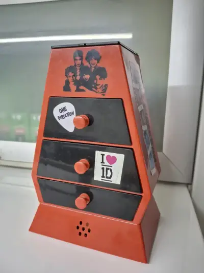 Joyero/parlante  One Direction - miniatura 1