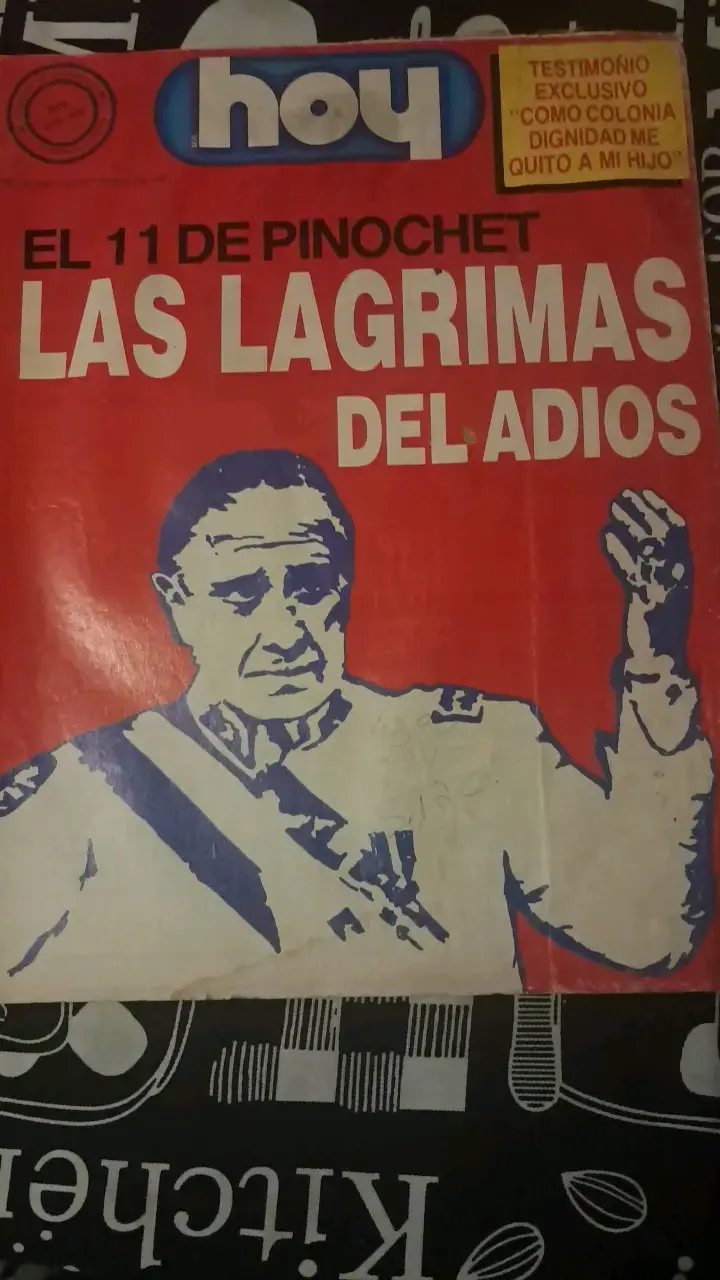 Revista Hoy edición histórica sobre Pinochet - 1