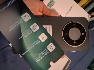 Smartphone Honor Magic con cámara de 108MP - miniatura 3