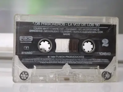 Cassette Los Prisioneros La Voz de los '80 - miniatura 1