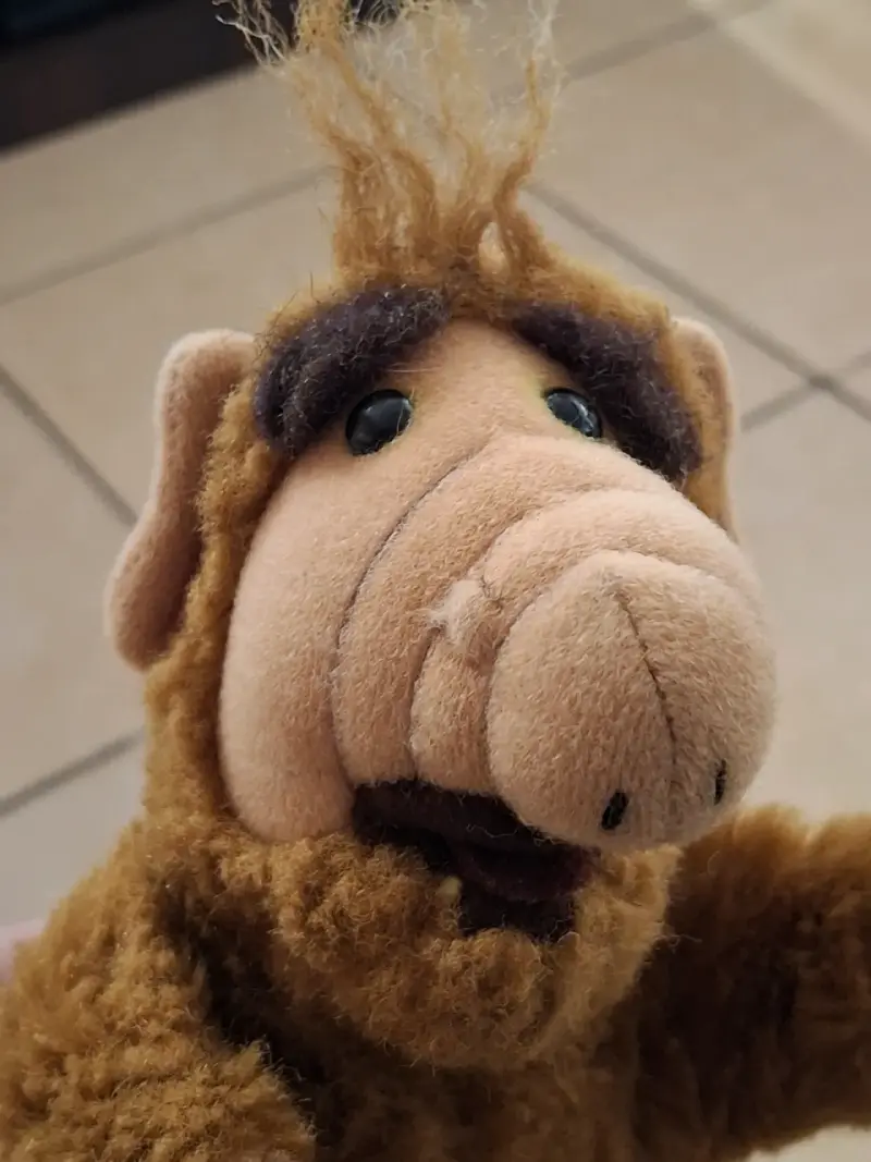Peluche/títere de ALF clásico marrón - 2