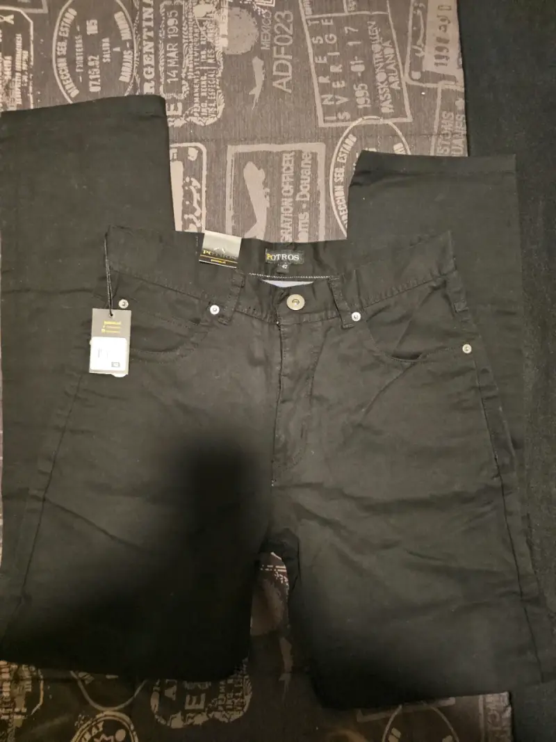 Pantalones negros para hombre Potros talla 42 - 1