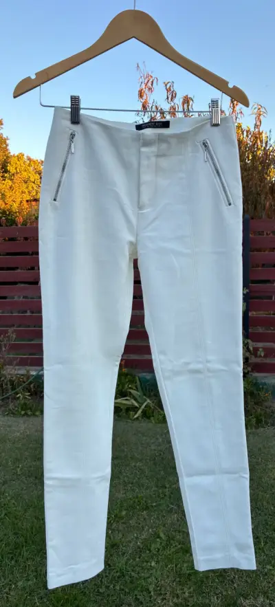 Pantalones blancos con cierre de mujer Basement - miniatura 1