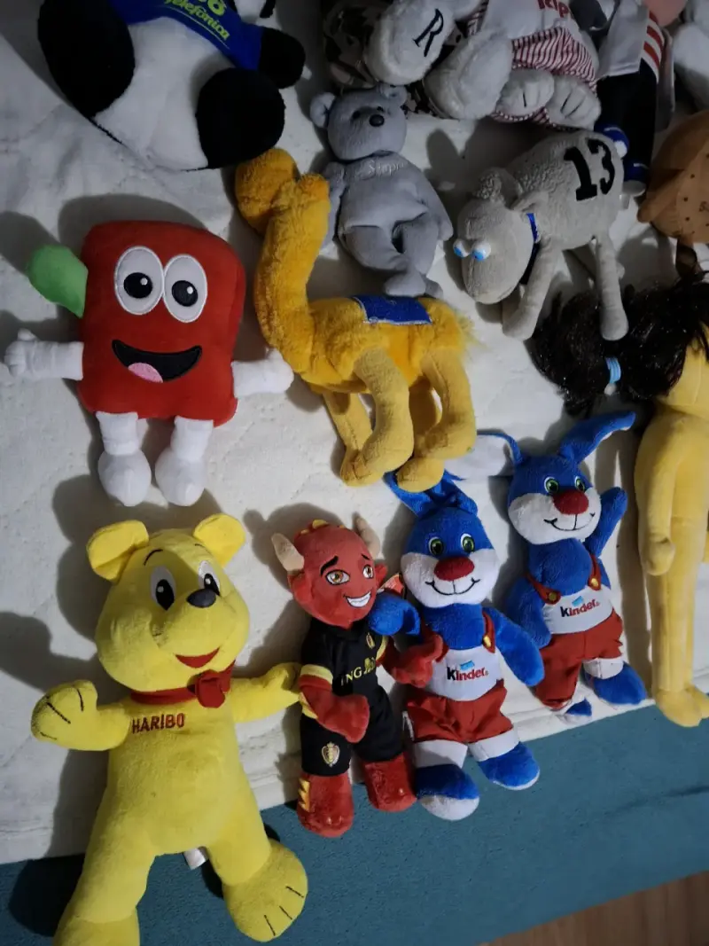Lote de peluches corporativos, mascotas de empresa - 5