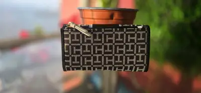Billetera Tommy Hilfiger trifold monograma - miniatura 3