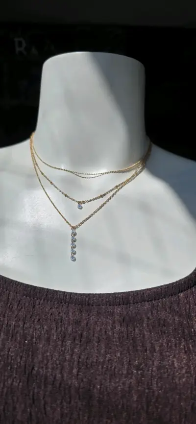 Collares dorados Forever 21 con dijes brillantes - miniatura 5