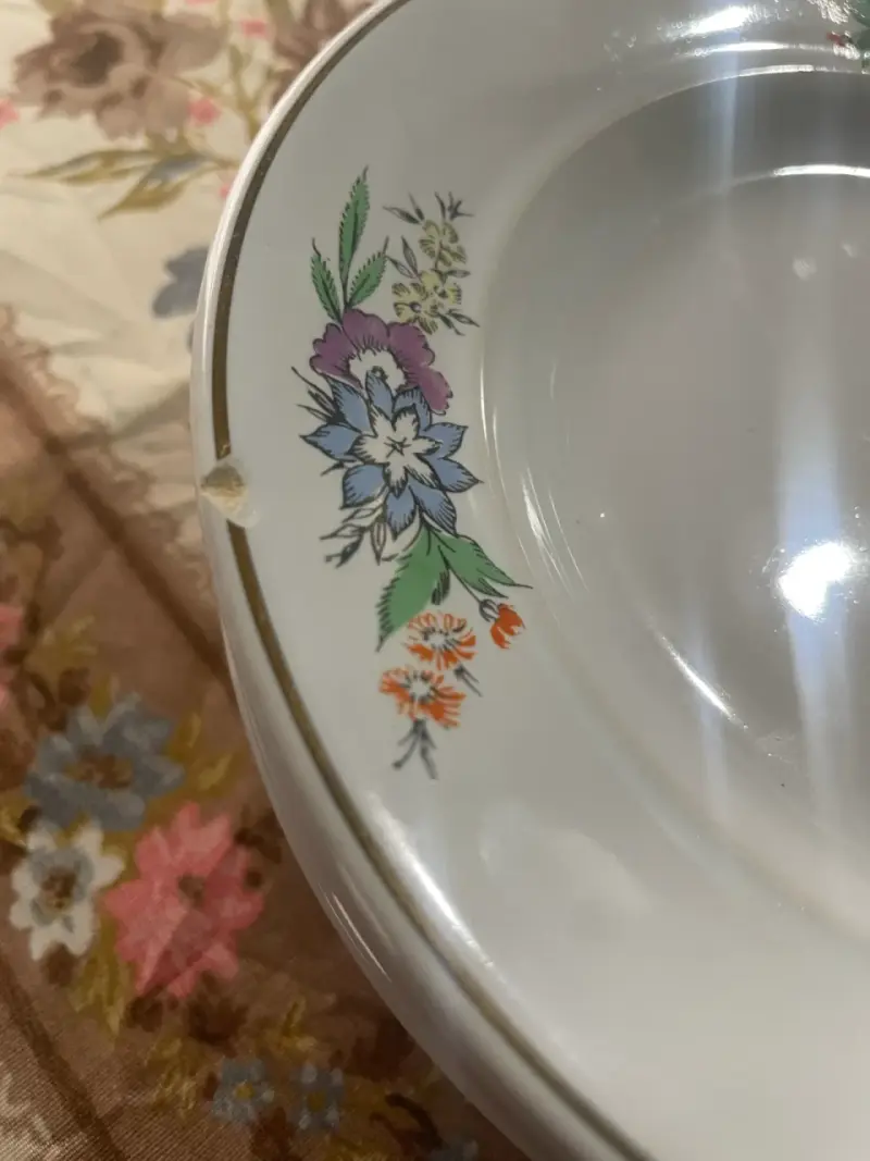 Juego de platos lozapenco con diseño floral - 3