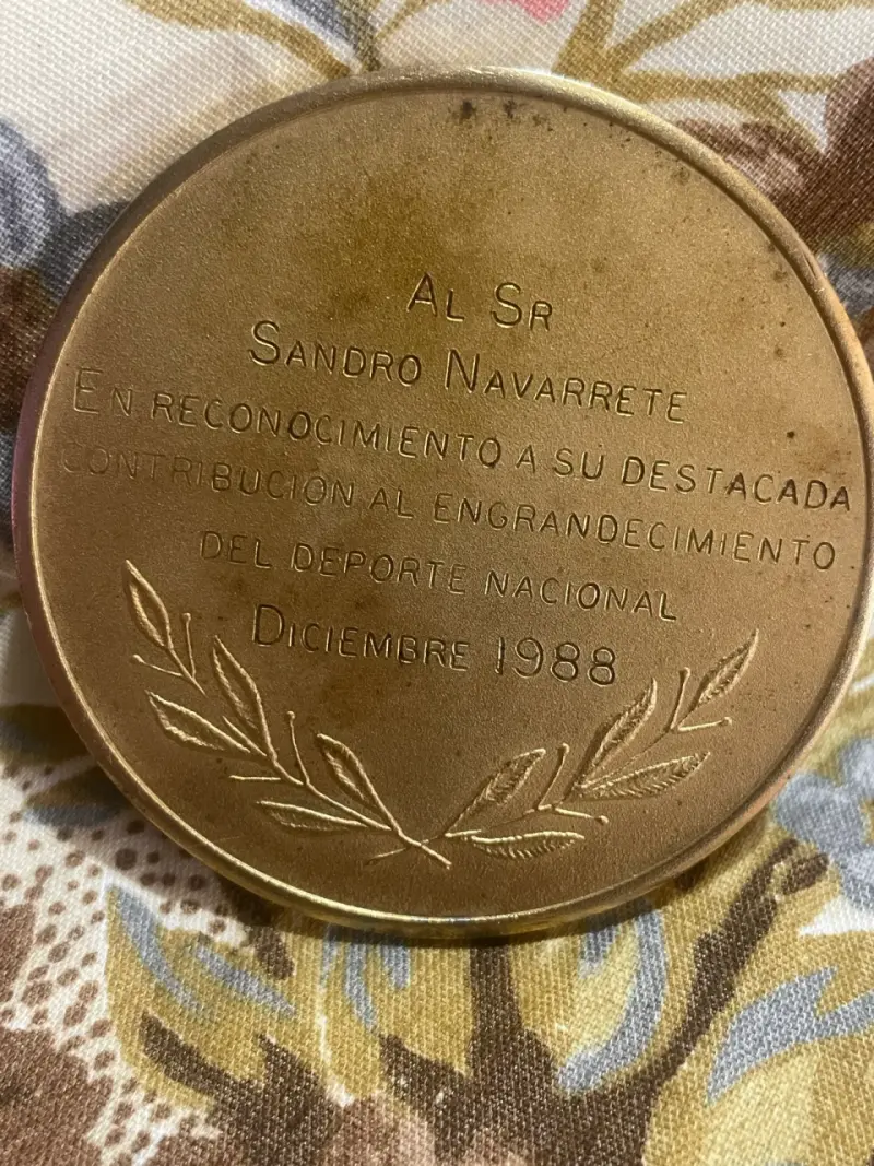 Medalla Conmemorativa Estadio Nacional 50 Años 1938-1988 - 2