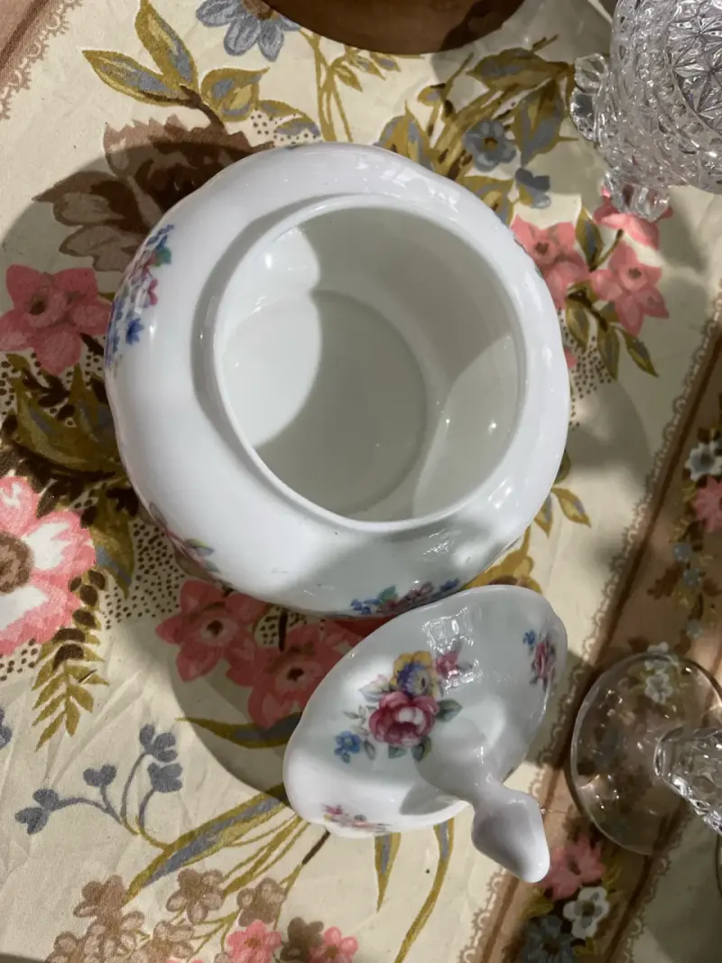 Azucarero de porcelana con diseño floral - 3