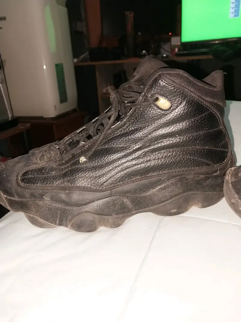 Botas de cuero negro para hombre. - 2
