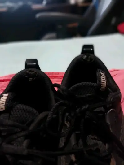 Zapatillas deportivas negras Puma para hombre - miniatura 3