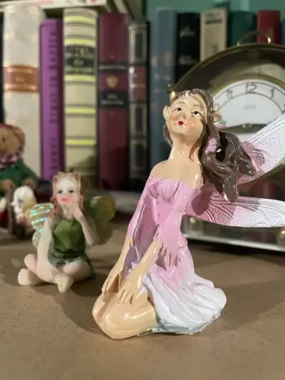 Figuras decorativas de hadas en cerámica - miniatura 2