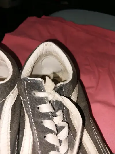 Zapatillas negras de skate estilo clásico - miniatura 3