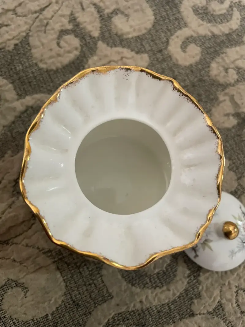 Azucarero de porcelana fina con detalles dorados - 3