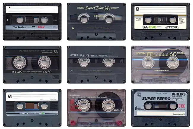TRANSFERENCIA DE CASSETTES A FORMATO DIGITAL