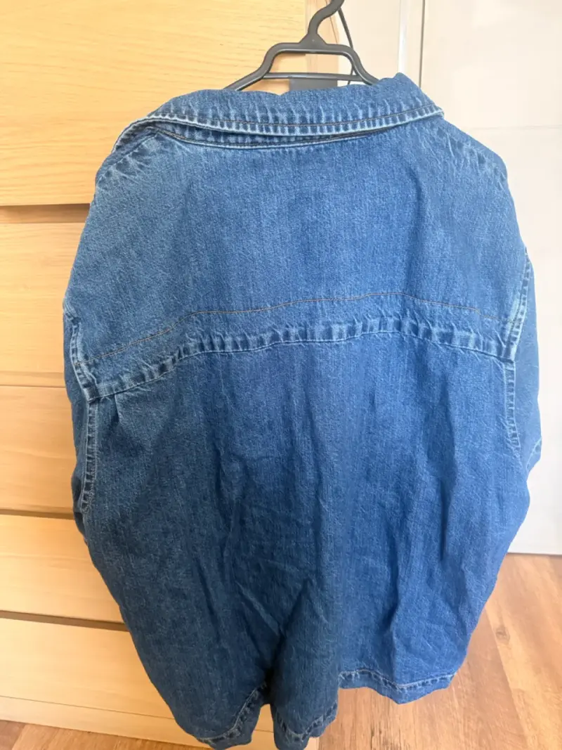 Camisa de mezclilla azul Zara para hombre - 3